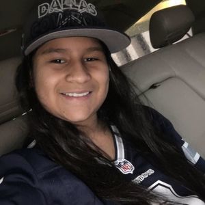 Meet your Posher, Mayra a